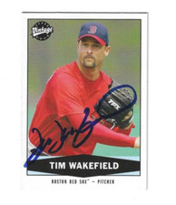 Autographed Signed TIM WAKEFIELD BOSTON RED SOX 2004 Upper Deck Card #135 w/COA