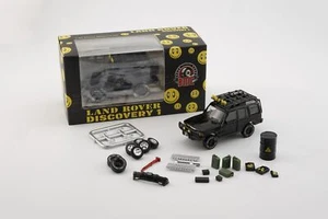 1:64 Land Rover 1998 Discovery 1 -- Black Smile w/Accessories -- BM Creations - Picture 1 of 3