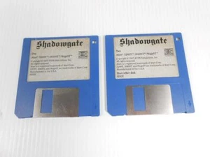 Shadowgate para ATARI ST (520ST / 1040ST / MegaST). Juego de 2 discos solamente. - Imagen 1 de 2
