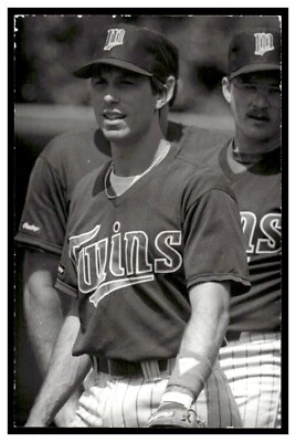 凯文·塔帕尼(1990 年)明尼苏达双城队老式棒球明信片 PCMT — 第 1/2 张图片