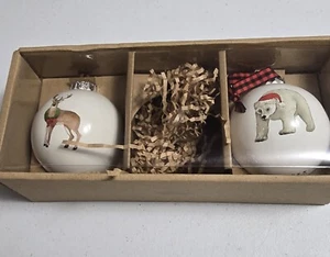 NEW RAE DUNN 2 CHRISTMAS CERAMIC BALLS SET LIMITED ED - Picture 1 of 6