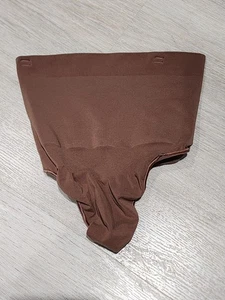 SKIMS Calzoncillos Esculpidores Cintura Alta Control Abdomen Prendas Moldeadoras Marrón M/L Nuevo - Imagen 1 de 5