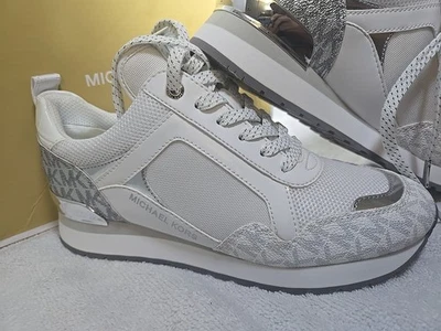 Zapatillas Mujer Michael Kors Talla 7.5 Wilma Trainer Blanco/Plateado Nuevas/con Caja Foto 1 de 4