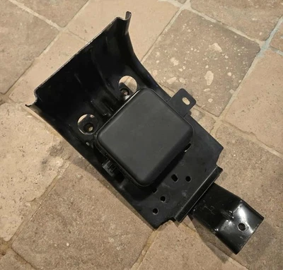 Genuine Mazda CX-5 CX-9 2019-2023 Front Radar w Bracket Cruise Control KD7J67XA1 - Bild 1 von 3