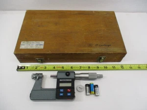 MITUTOYO # 326-301 Digimatic Micrometer 0" - 1" V Anvil Thread Measuring Broken - Picture 1 of 24
