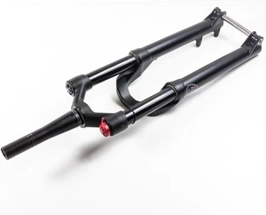 Horquilla de suspensión Manitou Mattoc Pro 27,5", 140 mm, 15x110 TA, 44 mm offset, negro mate - Imagen 1 de 6