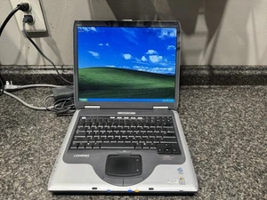 Compaq Presario 2100 Intel Celeron 1,8GHz 512mb RAM 40gb HDD Windows XP - Bild 1 von 9