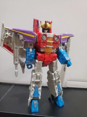 Transformers Siege Starscream Upgrade Kit, Shoulder Pads And Crown NO FIGURE - Image 1 of 4