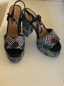 KURT GEIGER LONDON BRIXTON PLATFORM HEEL SANDALS IN CHARCOAL SIZE 40W1 - Picture 1 of 16