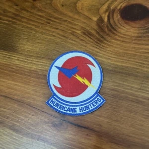 Parche de colección de cazadores de huracanes de fama mundial 3 1/2 X 3 - Imagen 1 de 12
