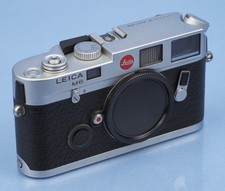LEICA LEITZ M6 WETZLAR RARE SILVER BODY 10414 0.72X CHROME RANGEFINDER MINT +CAP