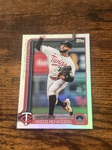 Holograma Topps Rainbow 2025 Simeon Woods Richardson Minnesota Twins #368 - Imagen 1 de 3