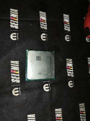 Processore Athlon 2 X2 250 - Immagine 1 di 2