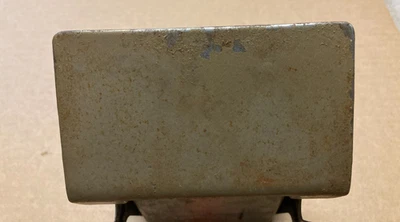 Cenicero y receptor Chevelle 1966-1967 y otros modelos usado original OEM Foto 1 de 4