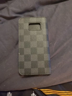 Funda de teléfono Louis Vuitton Foto 1 de 4