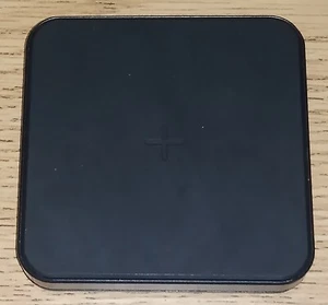 Ubiolabs Wireless/Wired 15W/20W Phone Charger AWC1098ABV Base Only Tested Good - Picture 1 of 3