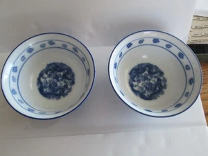 2 Japanische Arita Ware Porzellan Blau & Weiß Reis/Suppenschalen Doppel Drache - Bild 1 von 3