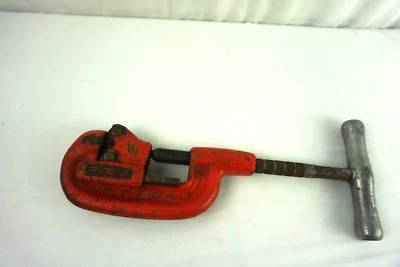 Ridgid No. 1A Heavy Duty 1/8" to 1-1/4" Inch Pipe Cutter Rigid - Image 1 of 4