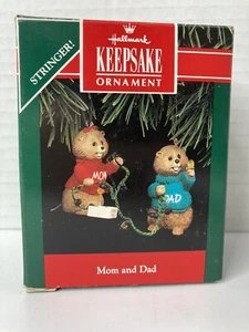 Hallmark Andenken Ornament 1992 Stringer Style Mom Dad Biber Hängeleuchten FS! - Bild 1 von 14
