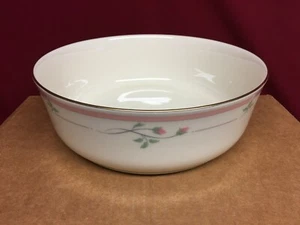 Lenox Rose Manor 4 3/4" Fruit/Dessert Bowl 2nd - Picture 1 of 3