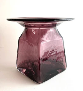 Vintage Art Glass Purple Amethyst Spittoon Vase - Picture 1 of 9