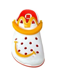 Mcdonald's 2024 Crocs Toy Shoe Keychain Bag Clip - Foto 1 di 4