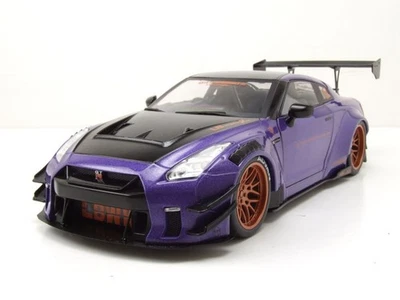 Nissan GT-R R35 Liberty Walk LB-WORKS 2022 Violet Modèle Réduit 1:18 Solido - Photo 1/4