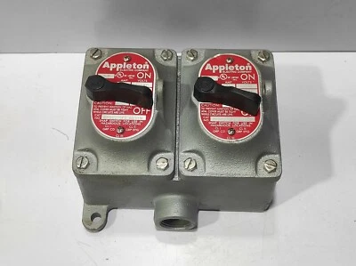 Appleton EFSC275F2 Electric Tumbler Switch - Image 1 of 4