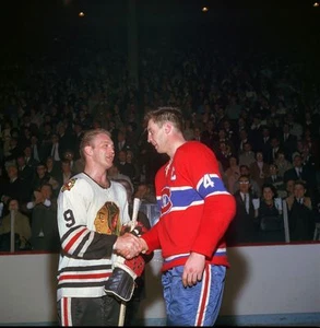 Jean Beliveau Montreal Canadiens, Bobby Hull Chicago Blackhawks 8x10 Photo - Picture 1 of 1