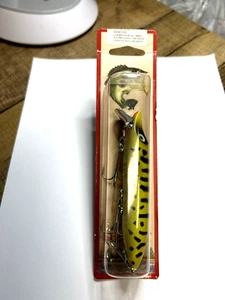 Heddon Vamp Spook Tuff Color New On The Card # CLR BDY/ YLW CD 05231 - Picture 1 of 4