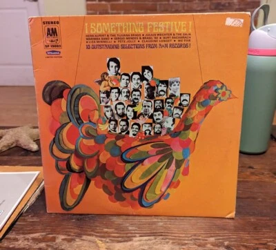 Herb Alpert "¡Something Festive!"   Vinyl / 1st Rel-1968 / SP-19003) Foto 1 de 4