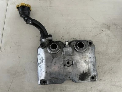 2000-2004 Subaru Outback 2.5L Driver Side/LH Valve Cover 13278AA220 Foto 1 de 3