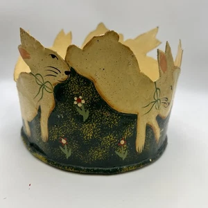 Vintage Metall handbemalt Toleware Hase Ostern Übertopf Kerzenhalter - Bild 1 von 8