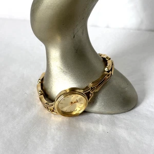 Vtg Y2K Gold Tone Dainty Ladies Watch Small Face Retro Bracelet Tiny Cocktail - Picture 1 of 12