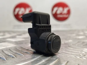 SENSOR DE DISTANCIA DE ESTACIONAMIENTO DELANTERO GENUINO HYUNDAI I40 2015-2019 FACELIFT 95720-3Z700 - Imagen 1 de 8
