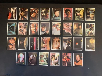 1976 Topps Star Trek TV Series Complete 88 Trading Card Set EX+ - Image 1 of 3