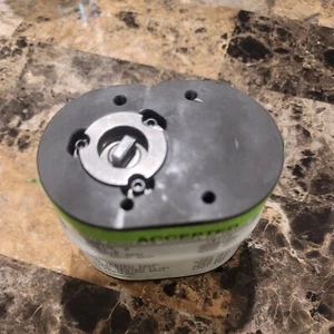 Jarvis 3008152 MG-1B Brisket Saw Hydraulic motor - Picture 1 of 5