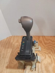 1997 Lexus ES300 Shifter - Picture 1 of 7