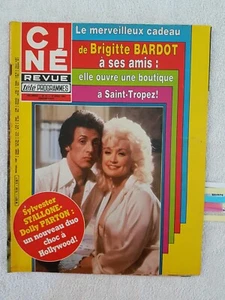 CINE REVUE N°15 12/4/84 STALLONE PARTON MACCIONE BARDOT ATKINS M.JACKSON CAINE - Picture 1 of 16