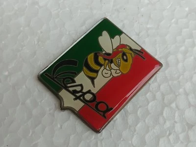 Scooter Piaggio 125 150 180 Vespa Pilot Bee Hornet Italy Flag Badge Emblem Decal - Изображение 1 из 4