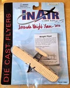 Modelo Wright Flyer ala de 5 pulgadas firmado por la sobrina abuela Amanda Wright Lane - Imagen 1 de 5