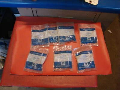 NOS 87 88 89 90 91 92 93 94 96 CHEVY Beretta Faro Lámpara Deslizable Pivote Ajustador Foto 1 de 4