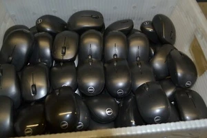 LOT OF 150 Dell Wireless Mouse (Black) - WM126 WM123 (NO USB DONGLES) - Picture 1 of 4