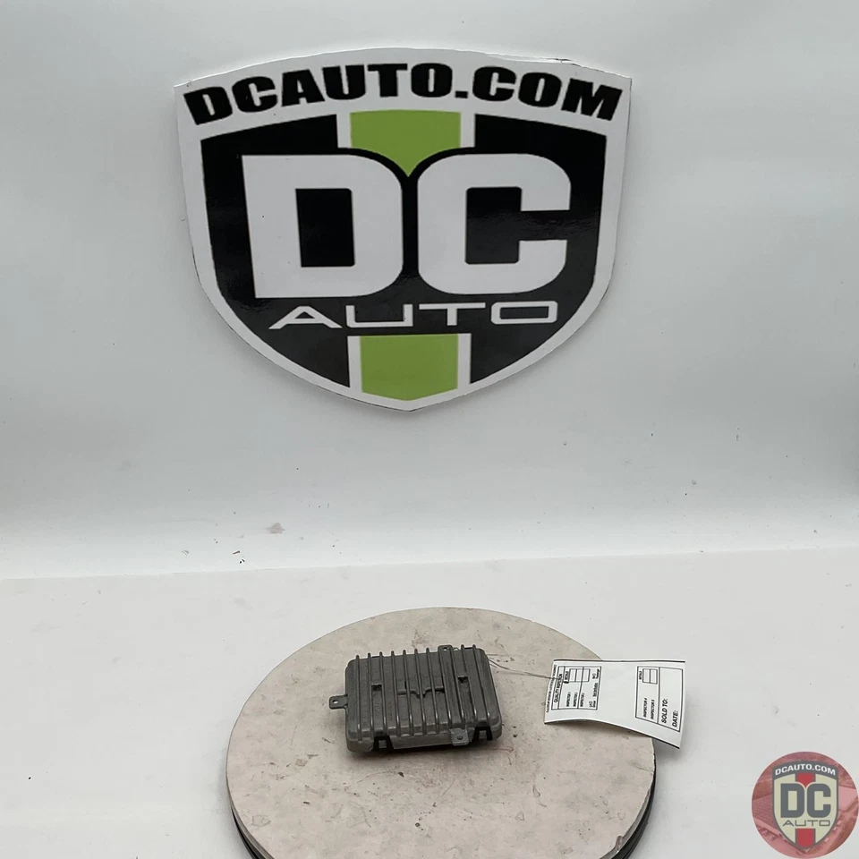 2017-2018 Porsche Cayman Headlight Control Unit 99161832133 97950 - Image 1 of 4