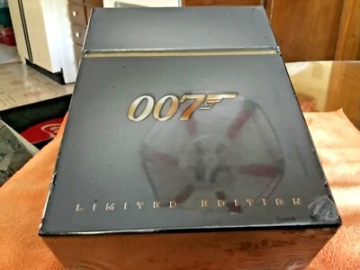 007 Tomorrow Never Dies VHS - Limited Edition Factory Sealed JAMES BOND 007 - Image 1 of 4