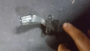 98-02 Toyota Corolla OEM cruise control set decel coast switch - Bild 1 von 2