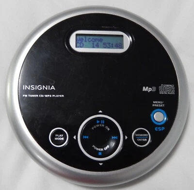Insignia NS-P5113 Silver-Black Stereo FM Tuner / CD / MP3 Player Digital Audio - Изображение 1 из 4