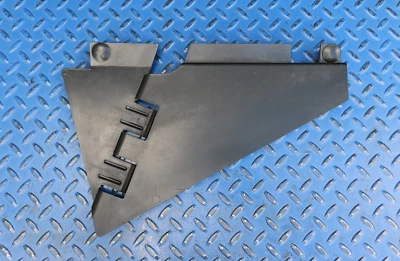 Chevrolet Corvette C4 1991-1996 bote de carbón panel protector de acceso 10105360 Foto 1 de 4