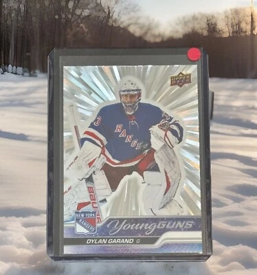 2023/24 Upper Deck Dylan Garand Young Guns Silver Outburst RC #722 - Image 1 of 4