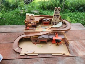 Hot Wheels City Service Center Sto N Go Vintage 1979 Fire Station Police Freight - Picture 1 of 9